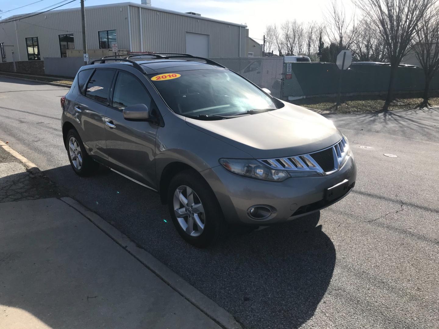 2010 Gray /Gray Nissan Murano SL (JN8AZ1MW6AW) with an 3.5 V6 engine, Automatic transmission, located at 577 Chester Pike, Prospect Park, PA, 19076, (610) 237-1015, 39.886154, -75.302338 - Photo#3